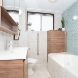 Maximizing Small Bathroom Spaces: Creative Solutions for a Stylish Retreat